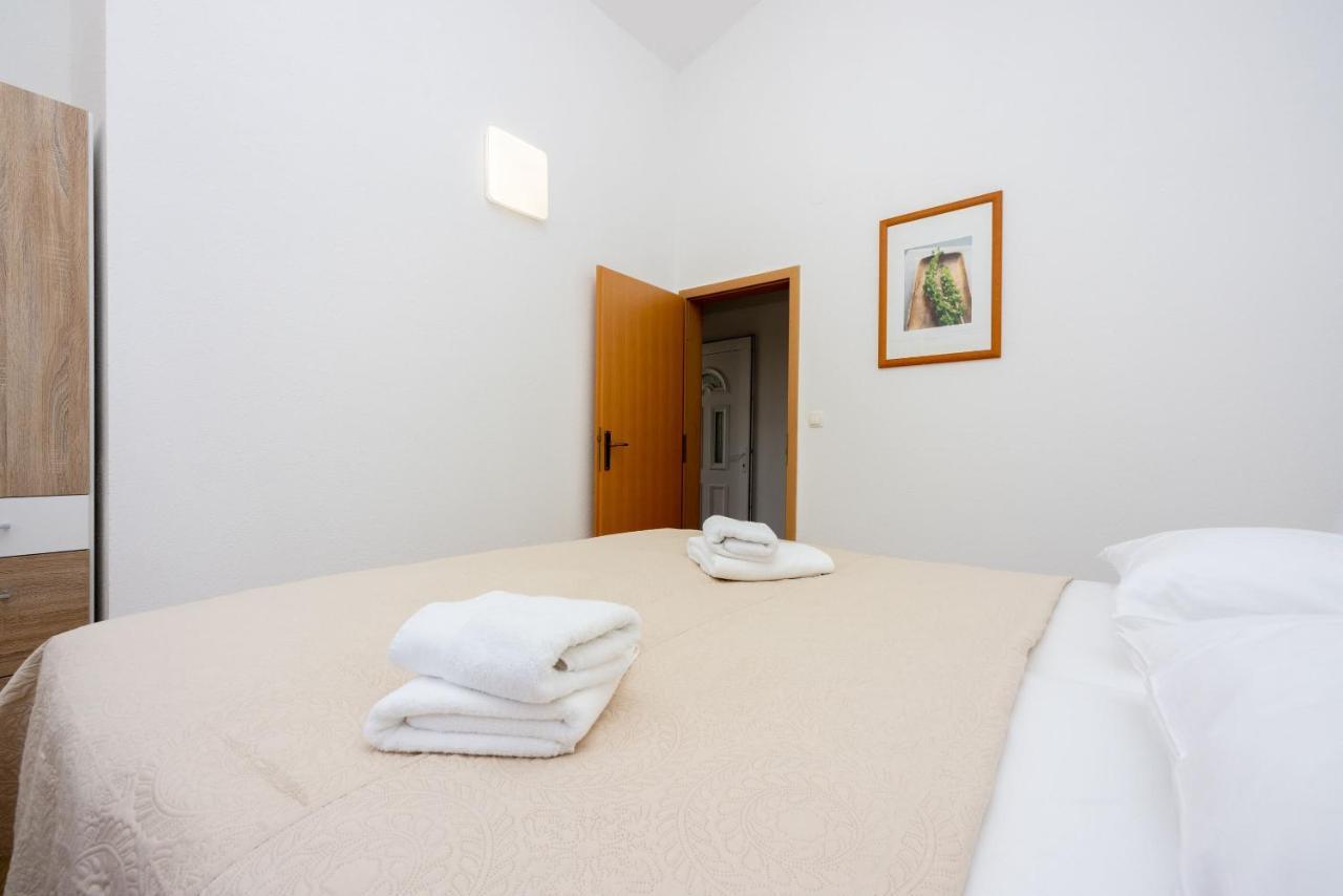 Apartments Porto Dramalj Exterior foto